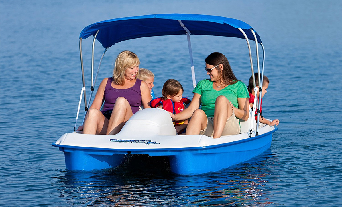 The paddle boat is one of the most popular water activities across the worl...