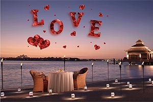 Valentines-Day-on-Dhow-Cruise-Marina-dubai